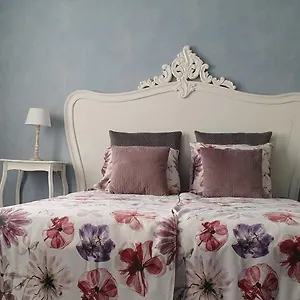Hébergement de vacances Close To Centre, 3 Rooms, 2 Bathr & Wc, Free Parking & Wifi, Spacious Living Area & Kitchen, Bruges